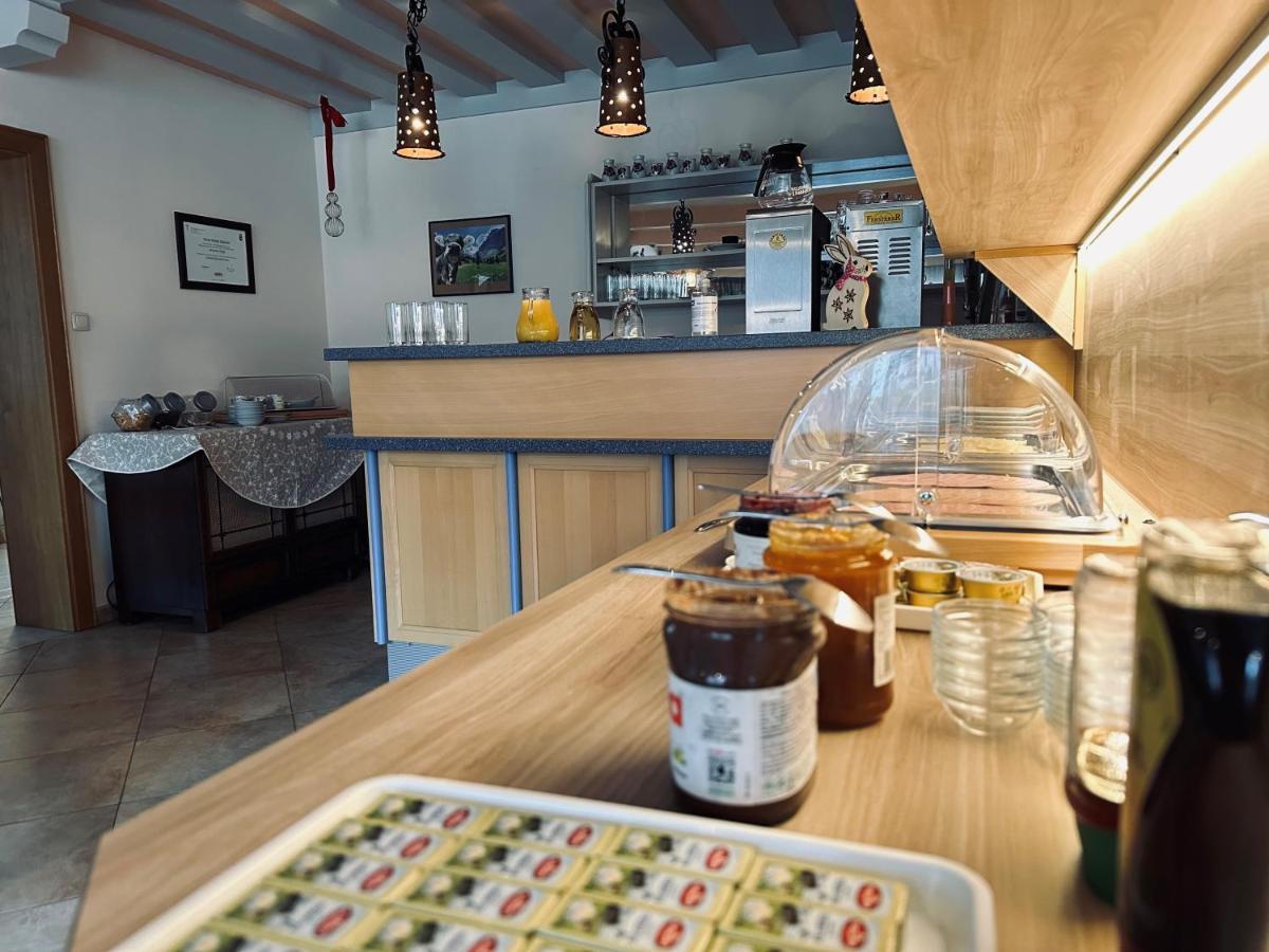 Fruehstueckspension Monika, B&B In Kaprun Mit Summercard Kültér fotó