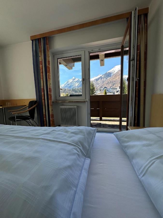 Fruehstueckspension Monika, B&B In Kaprun Mit Summercard Kültér fotó