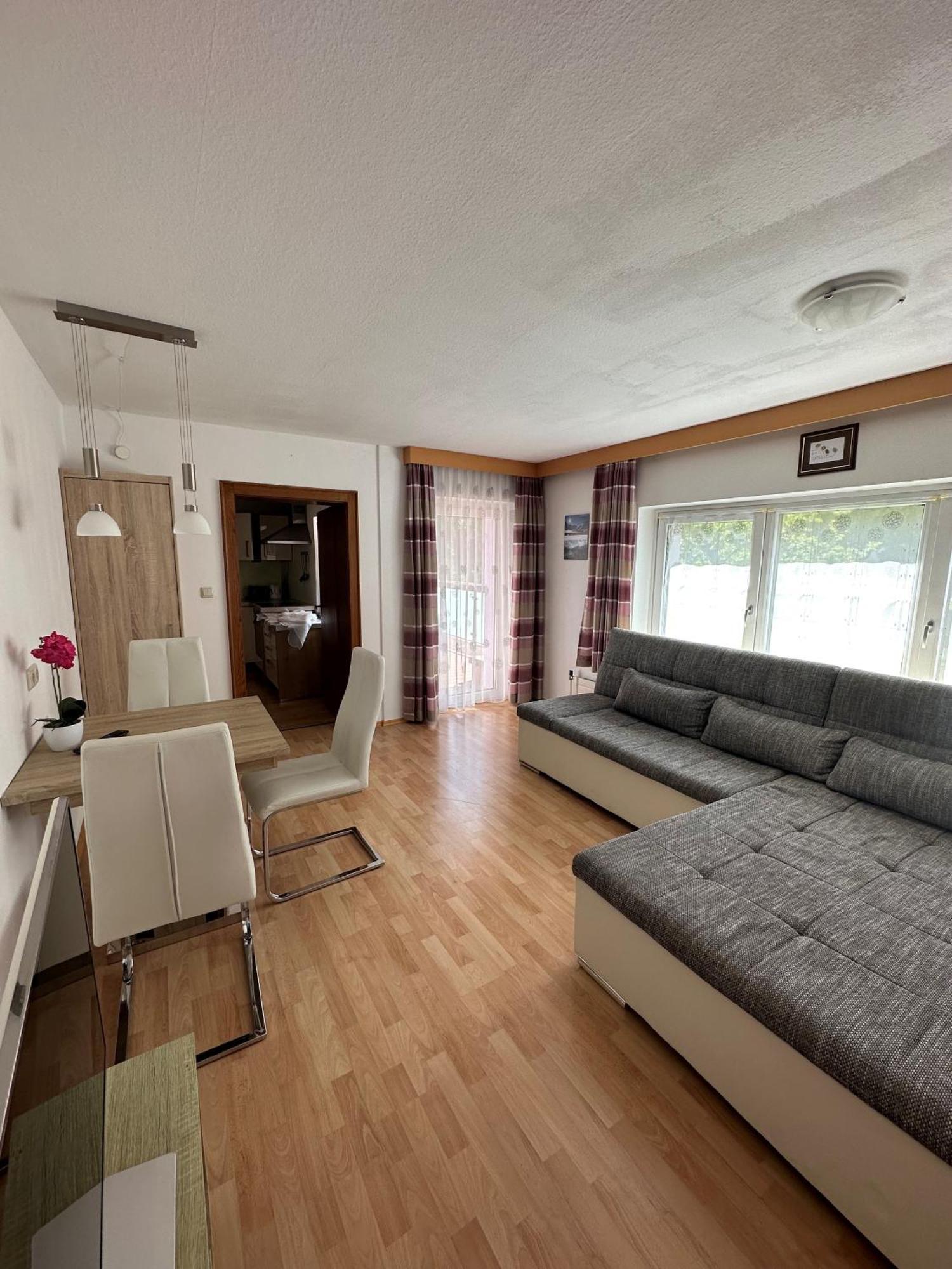 Fruehstueckspension Monika, B&B In Kaprun Mit Summercard Kültér fotó